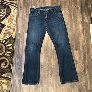 Good, used condition. From smoke and let free home.